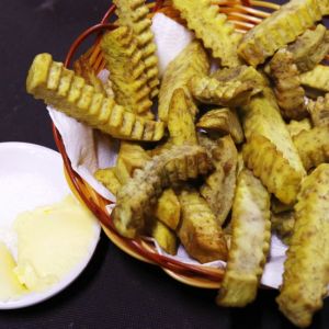 Khoai môn chiên giòn